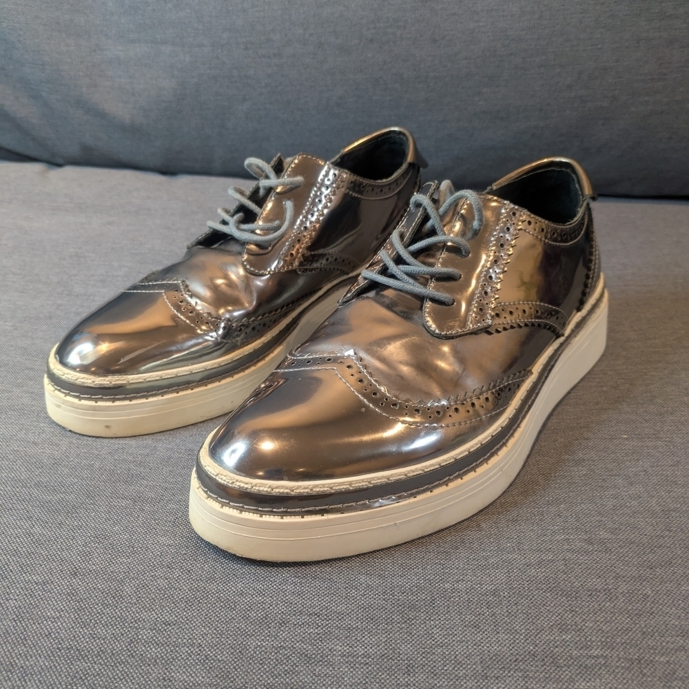 Wishbone Silver Gray Flats Loafer with Brogue Detailing and Rubber Sole